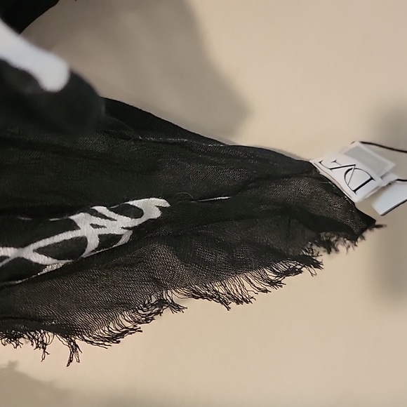 DVF scarf black yellow blue white purple - Picture 7 of 13